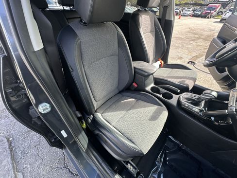 Used 2024 Kia Seltos X-Line image 28