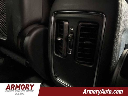 Used 2020 Jeep Grand Cherokee Laredo w/ 18" Wheel & 8.4" Radio Group image 33