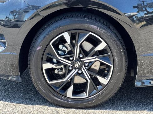 Used 2025 Hyundai Sonata SEL FWD image 25