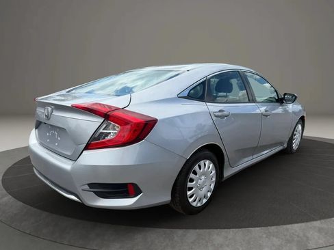 Used 2019 Honda Civic LX image 5