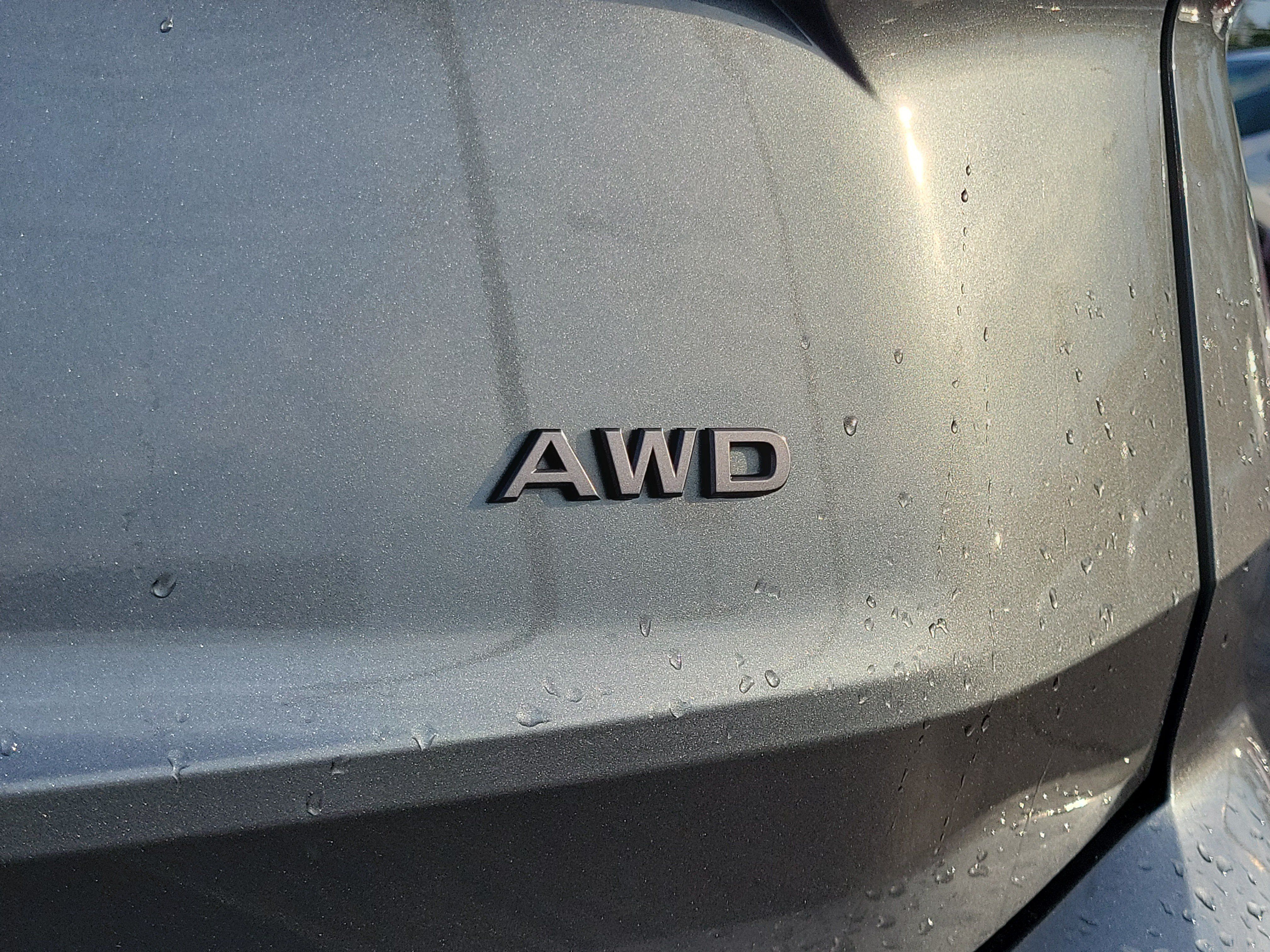 Used 2025 Nissan Rogue SV AWD/4WD image 7