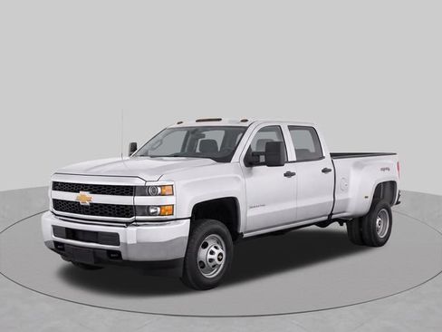 Used 2019 Chevrolet Silverado 3500 W/T AWD/4WD image 2