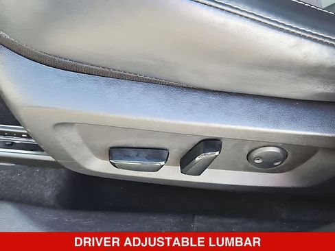 Used 2024 Mitsubishi Outlander SE FWD image 18