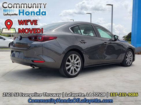 Used 2023 MAZDA MAZDA3 s FWD image 9