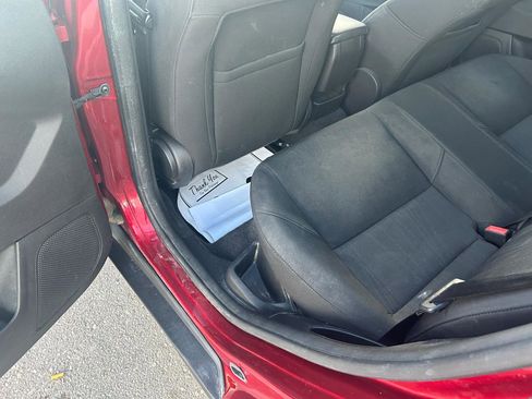 Used 2015 Ford Focus SE image 9