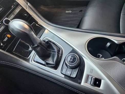 Used 2015 INFINITI Q50 Premium w/ Navigation Package RWD image 19