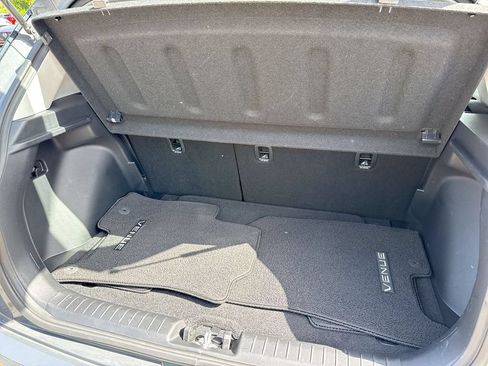 Used 2023 Hyundai Venue SEL w/ Cargo Package FWD image 56