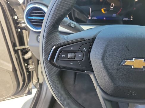 Used 2026 Chevrolet Trax LT image 25