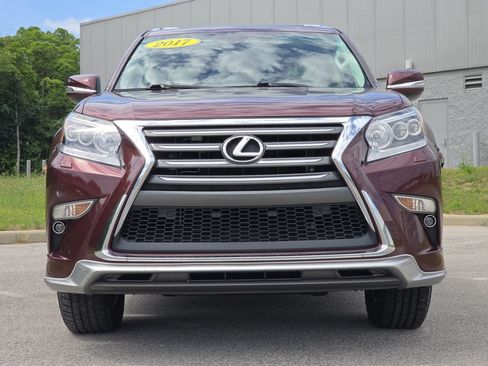 Used 2017 Lexus GX 460 Premium AWD/4WD image 3