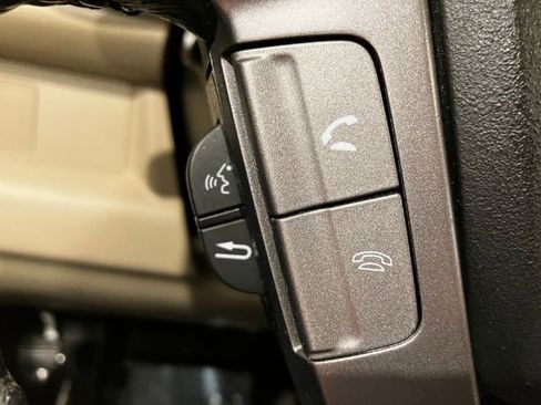 Used 2015 Honda Pilot Touring image 18