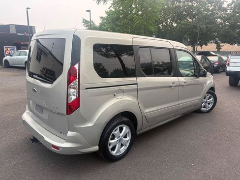 Used 2015 Ford Transit Connect XLT FWD image 4