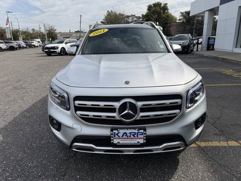 Used 2021 Mercedes-Benz GLB 250 4MATIC image 8