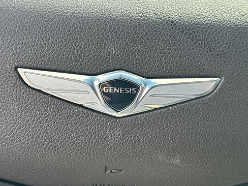 Certified 2022 Genesis GV70 2.5T w/ Advanced Package image 26