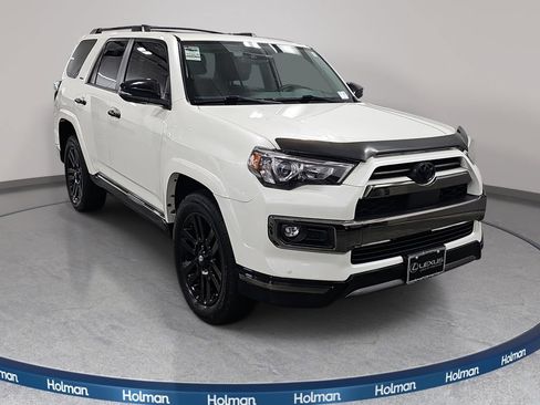 Used 2021 Toyota 4Runner Nightshade AWD/4WD image 4