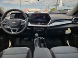 New 2025 Chevrolet Trax LT w/ Driver Confidence Package image 2