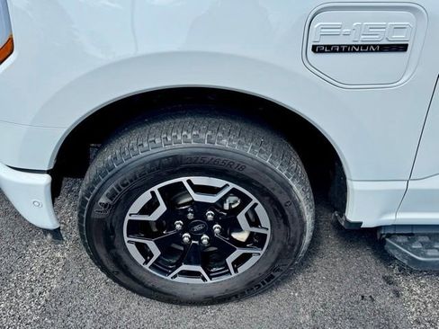 Used 2022 Ford F150 Lightning Platinum AWD/4WD image 10