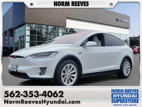 Used 2020 Tesla Model X AWD/4WD image 1