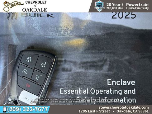Used 2025 Buick Enclave Preferred FWD image 39