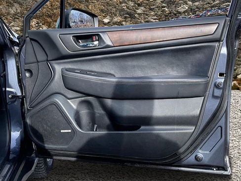 Used 2015 Subaru Outback 2.5i Limited image 22