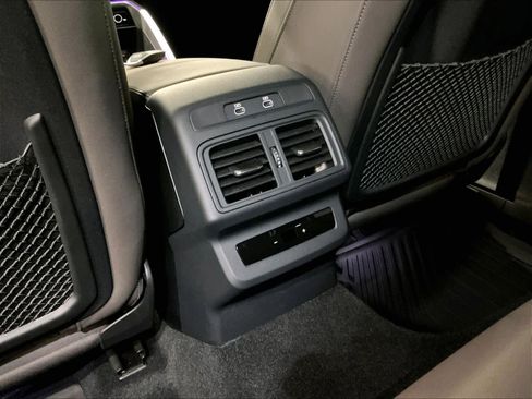 Certified 2025 Audi Q5 Premium Plus w/ Premium Plus image 37