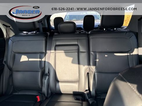 Used 2023 Ford Explorer XLT w/ Equipment Group 202A image 22