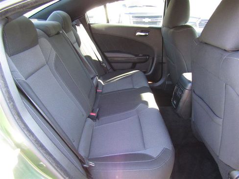 Used 2020 Dodge Charger SXT w/ Blacktop Package image 33