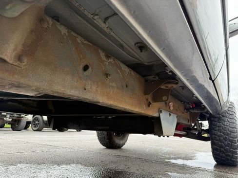 Used 1999 Chevrolet Suburban LT w/ Preferred Equipment Group 3 image 17