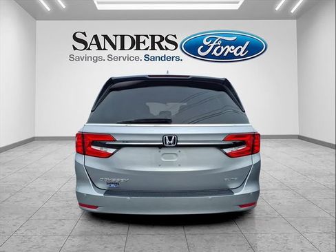 Used 2022 Honda Odyssey Elite image 3