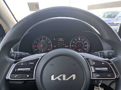 Used 2024 Kia Forte LXS image 27