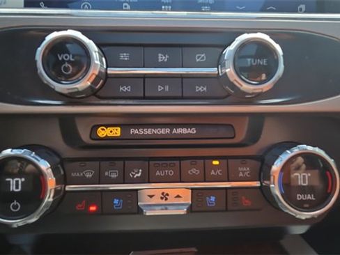 Used 2022 Ford F250 King Ranch w/ King Ranch Ultimate Package image 30