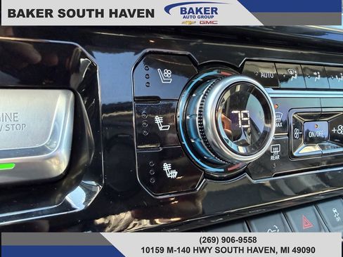 Used 2024 GMC Sierra 2500 Denali w/ Denali Reserve Package image 26