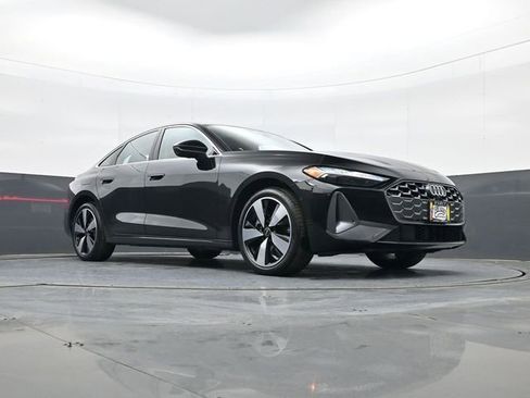 Used 2025 Audi A5 2.0T Prestige image 24