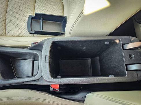 Used 2020 Buick Encore GX Essence w/ Advanced Technology Package image 31