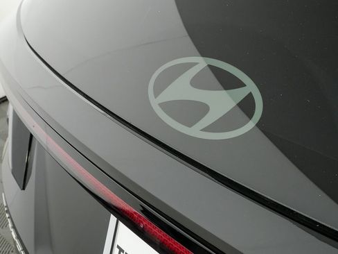 New 2026 Hyundai Tucson SEL image 12