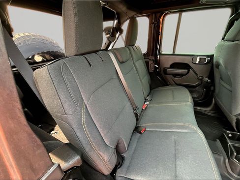 Used 2024 Jeep Wrangler Sport image 25