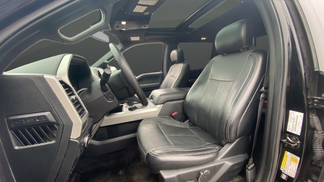 Used 2018 Ford F150 Lariat w/ Equipment Group 502A Luxury AWD/4WD image 10