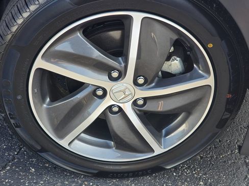 Used 2022 Honda HR-V EX-L image 10