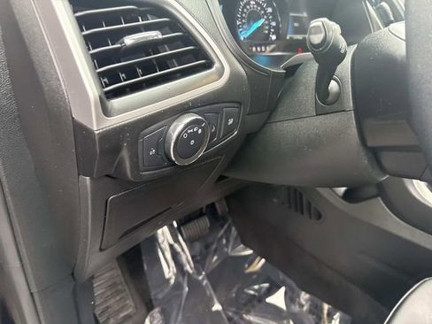 Used 2023 Ford Edge SEL image 22