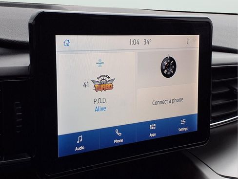 Used 2020 Ford Explorer XLT w/ Equipment Group 202A image 18