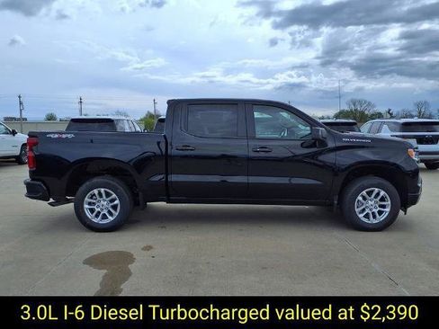 New 2026 Chevrolet Silverado 1500 RST w/ Convenience Package II AWD/4WD image 2