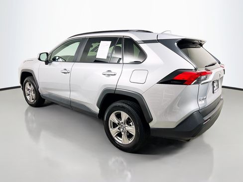 Used 2024 Toyota RAV4 XLE FWD image 8