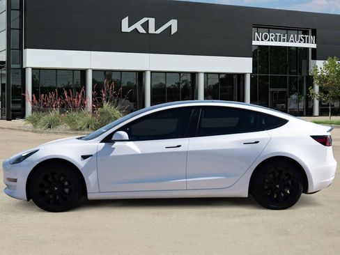 Used 2022 Tesla Model 3 Long Range image 4