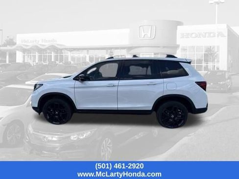 Used 2024 Honda Passport Black Edition image 21