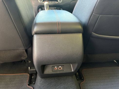 Used 2025 Nissan Altima 2.5 SR FWD image 25
