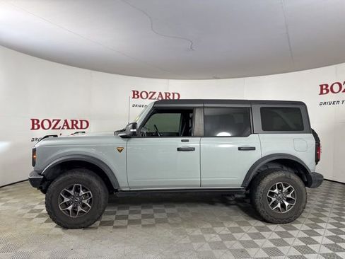 Used 2021 Ford Bronco Badlands image 5