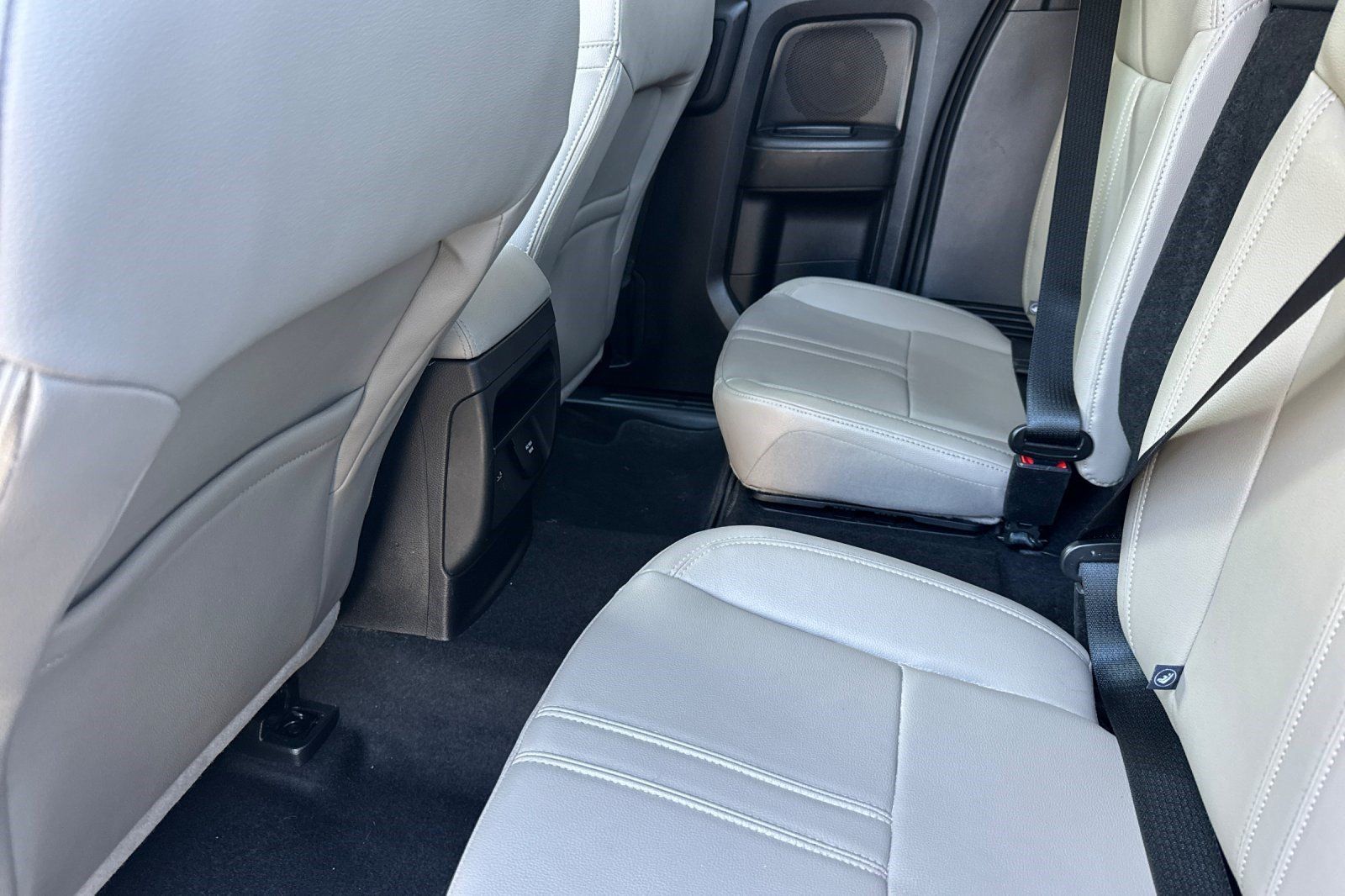 Used 2023 Ford Ranger Lariat w/ Technology Package RWD image 25