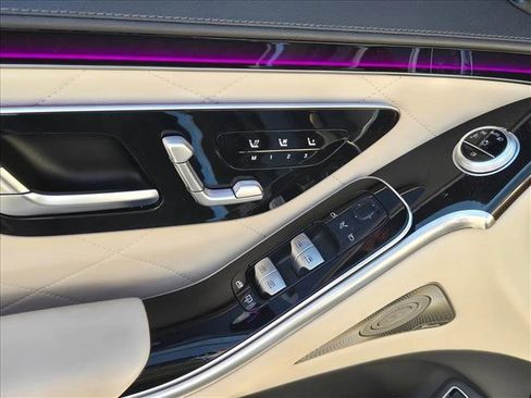 Used 2023 Mercedes-Benz S 500 4MATIC image 9