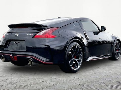 Used 2019 Nissan 370Z NISMO image 5