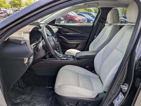 Used 2021 MAZDA CX-30 AWD 2.5 S w/ Premium Package image 17