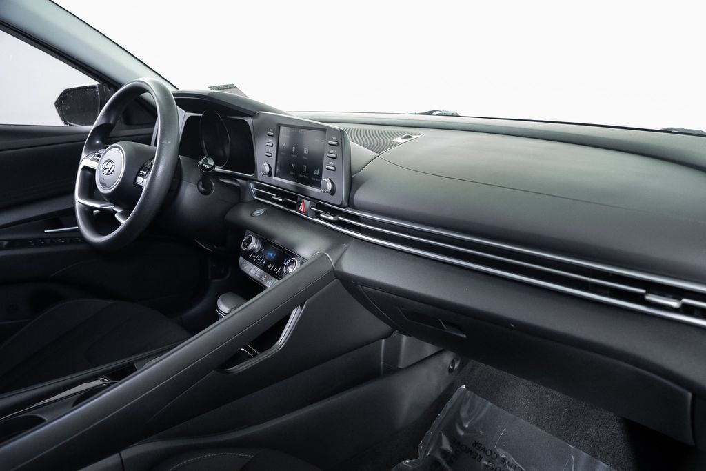 Used 2021 Hyundai Elantra Blue FWD image 36